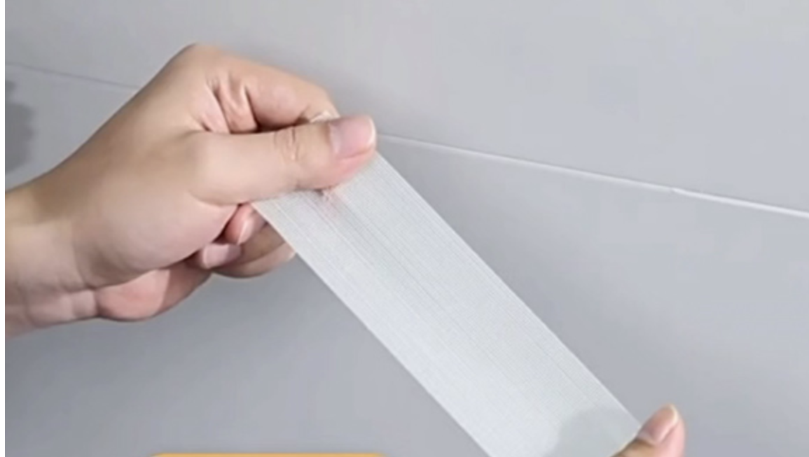 Transparent mesh cloth-based double-sided tape